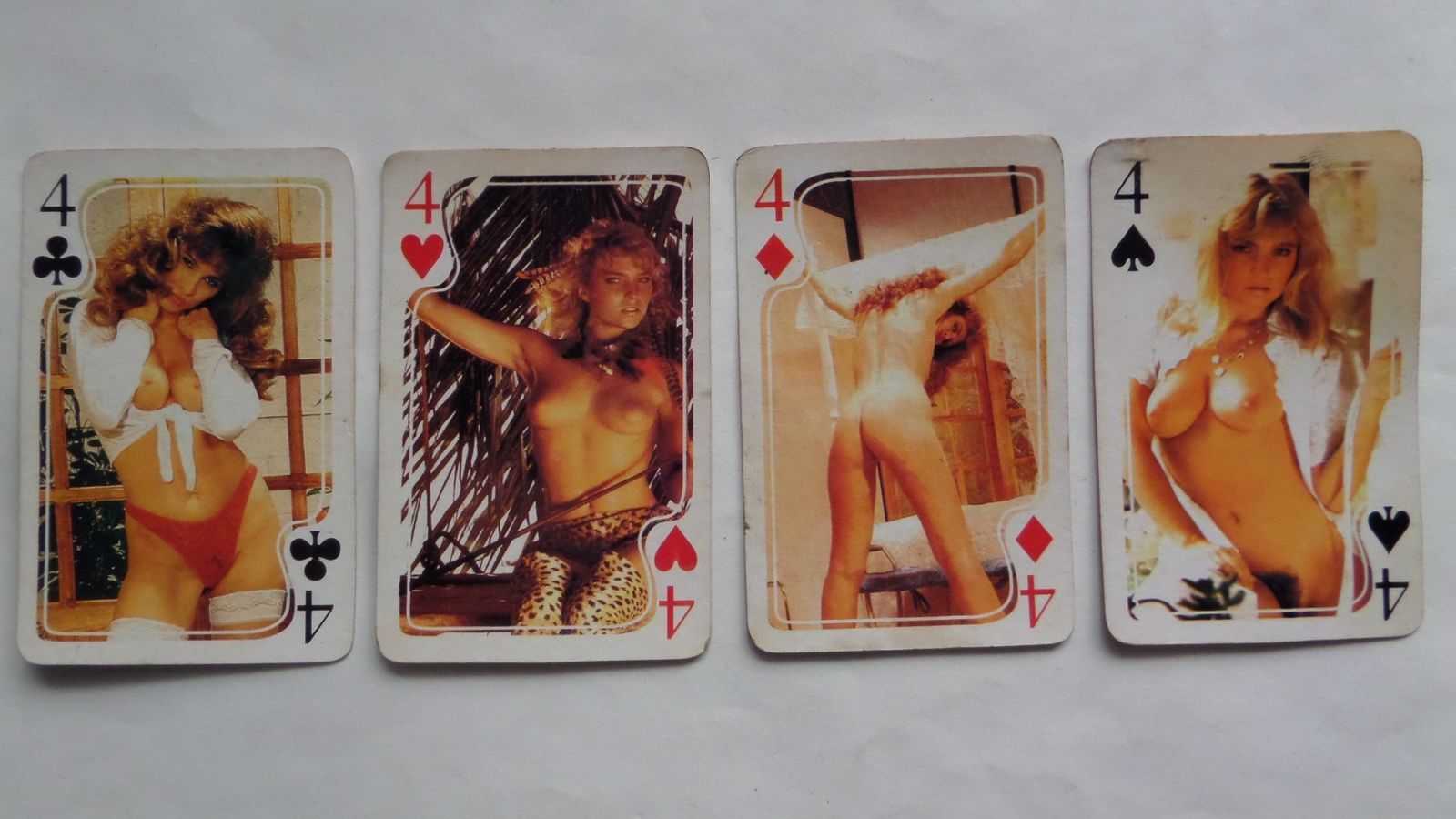 старые игральные карты с голыми бабами фото 94
