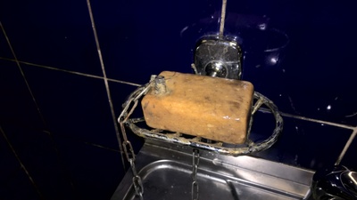 Есть все что не приколочено. Смотреть фото Есть все что не приколочено. Смотреть картинку Есть все что не приколочено. Картинка про Есть все что не приколочено. Фото Есть все что не приколочено