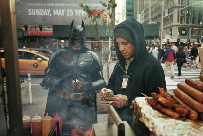 "Блин, даже не знаю.. самсу или хот-дог?"