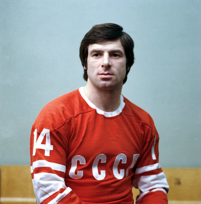 Number 17 - Hockey, Valery Kharlamov, Longpost