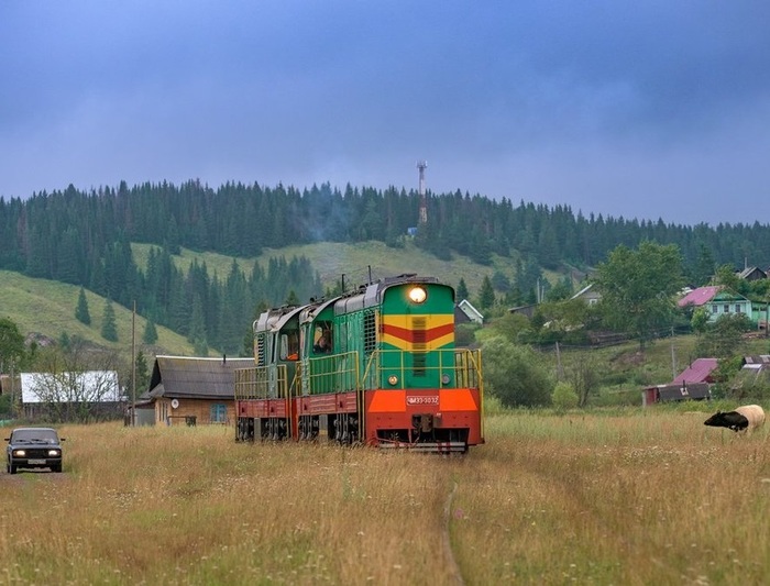 Steam locomotive from Romashkov - Railway, Field, Chelyabinsk region, Nyazepetrovsk