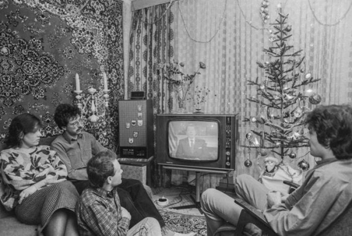 Unique photohistorical moment, 1987 - Ronald Reagan, Gorbachev, New Year, , Politics, Apartment, Mikhail Gorbachev