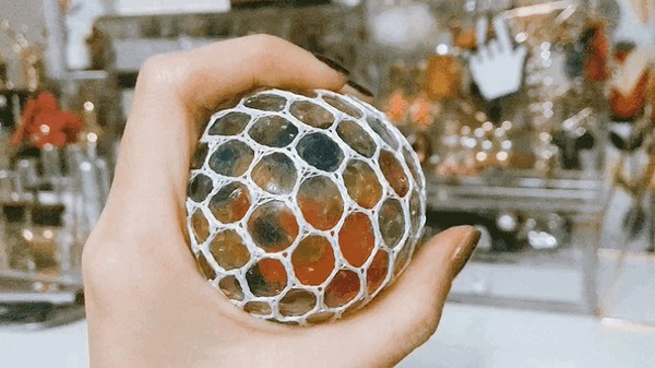 Модный лизун