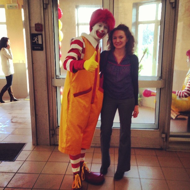 The hard life of the real Ronald McDonald, life position and tough contract - McDonald's, Ronald McDonald