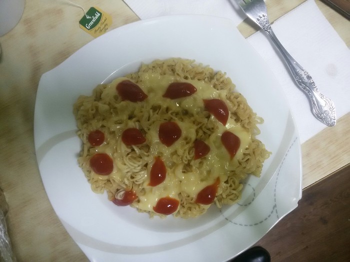 Social pasta with cheese - Paste, Cheese, Doshirak