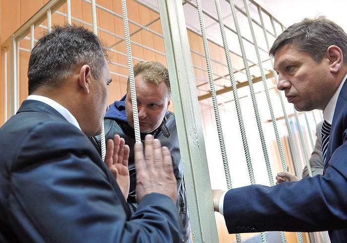 11+ миллиардов и жизнь в Англии