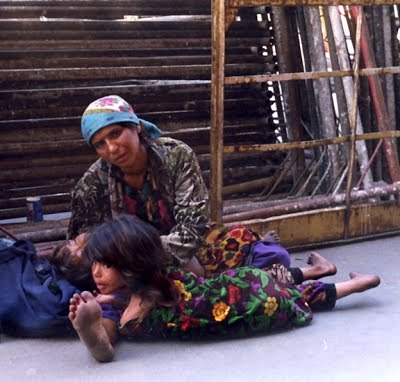 Beggars are different or Hunger is not an aunt ... - My, Beggars, Grandmother, Prison, Kindness, Railway station, Food, Gypsies, Longpost