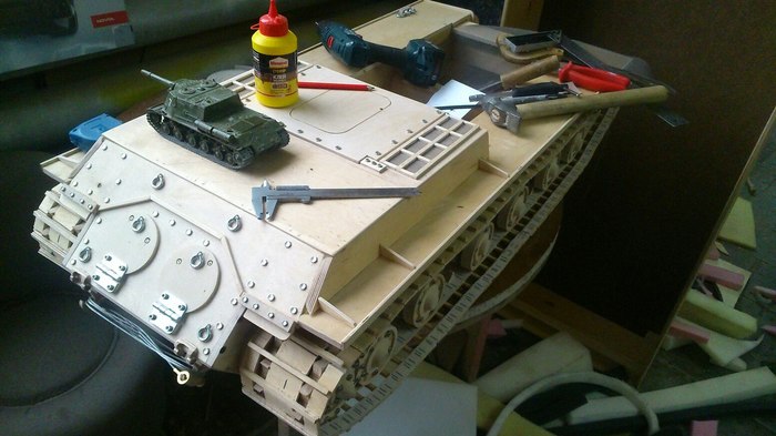 Как сделать из бумаги танк? Бумажная модель танка PanzerkampfwagenIV ausf D(DAK)