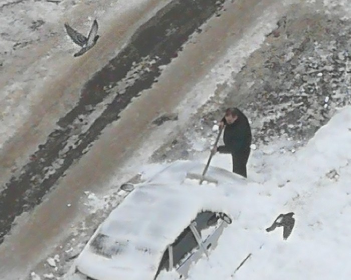 Clearing the snow - My, Car, Shovel, Snow