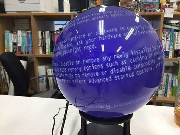 Spherical bsod in vacuum - Ball, Error