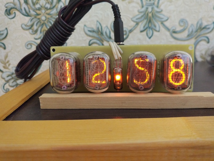 RGB  Nixie clock  -12 Nixie clock, , ,  , 