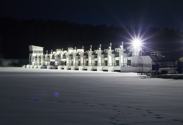 The dam is part of the Syzran hydroelectric power station - My, Hydroelectric power station, Syzran