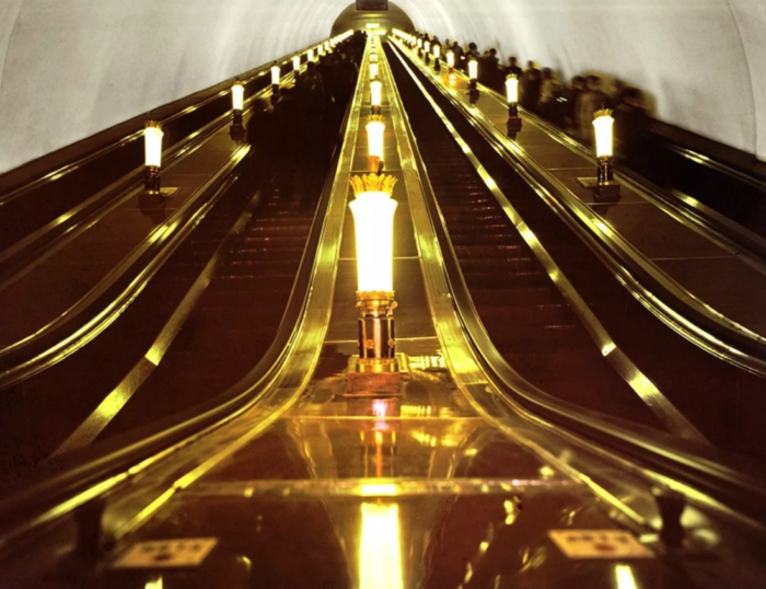 Escalator in the subway - My, Metro, Interesting