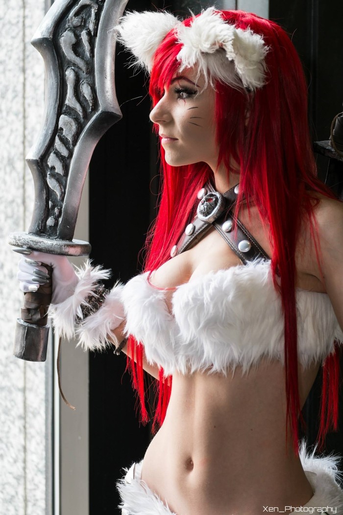 Cosplay girl: Danielle Beaulieu , , Danielle beaulieu