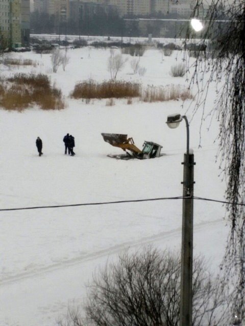 Epiphany bathing - Ice, Bathing, Winter, Tractor