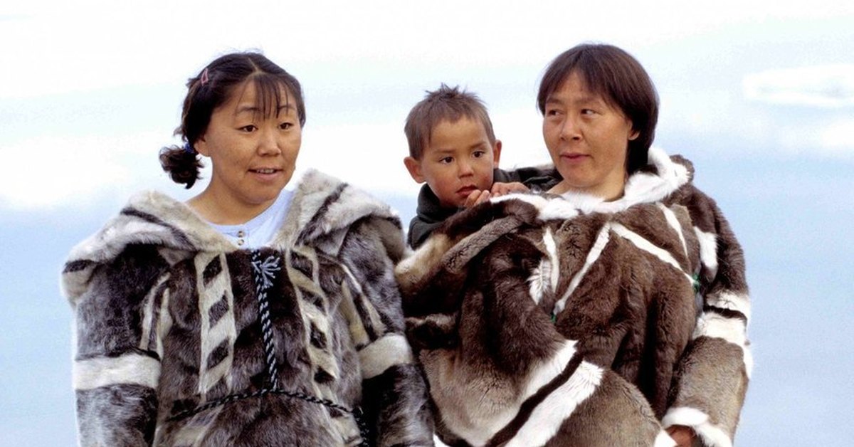 Иннуиты какой народ. Инуиты — Канадские Эскимосы. Аляска Эскимосы. Эскимосы Карибу. Эскимосы в Арктике.
