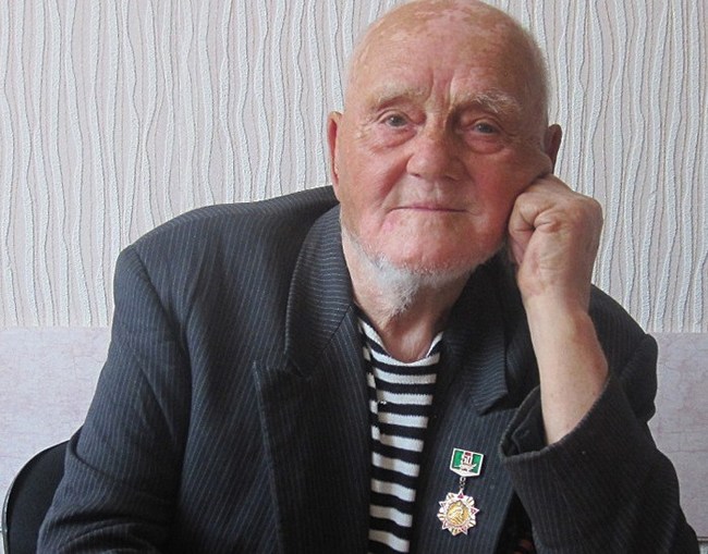 Grandfather played the harmonica on the beach for a month to earn an obelisk for a friend who died on the Kursk Bulge - The Great Patriotic War, Heroes, Battle of Kursk, Chelyabinsk region, Longpost, Veterans