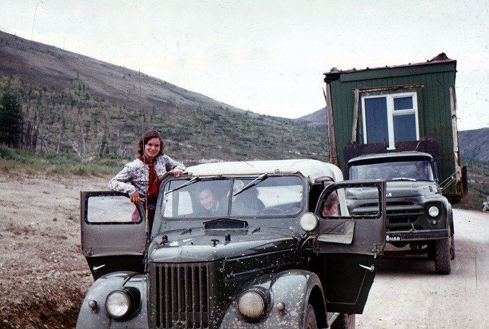 House on wheels. - My, Gas, Gaz-69, Slide, Old photo