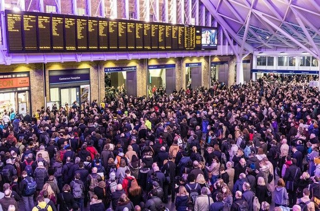 Rush hour in different countries. - Rush hour, Traffic jams, Crowd, Public transport, Longpost