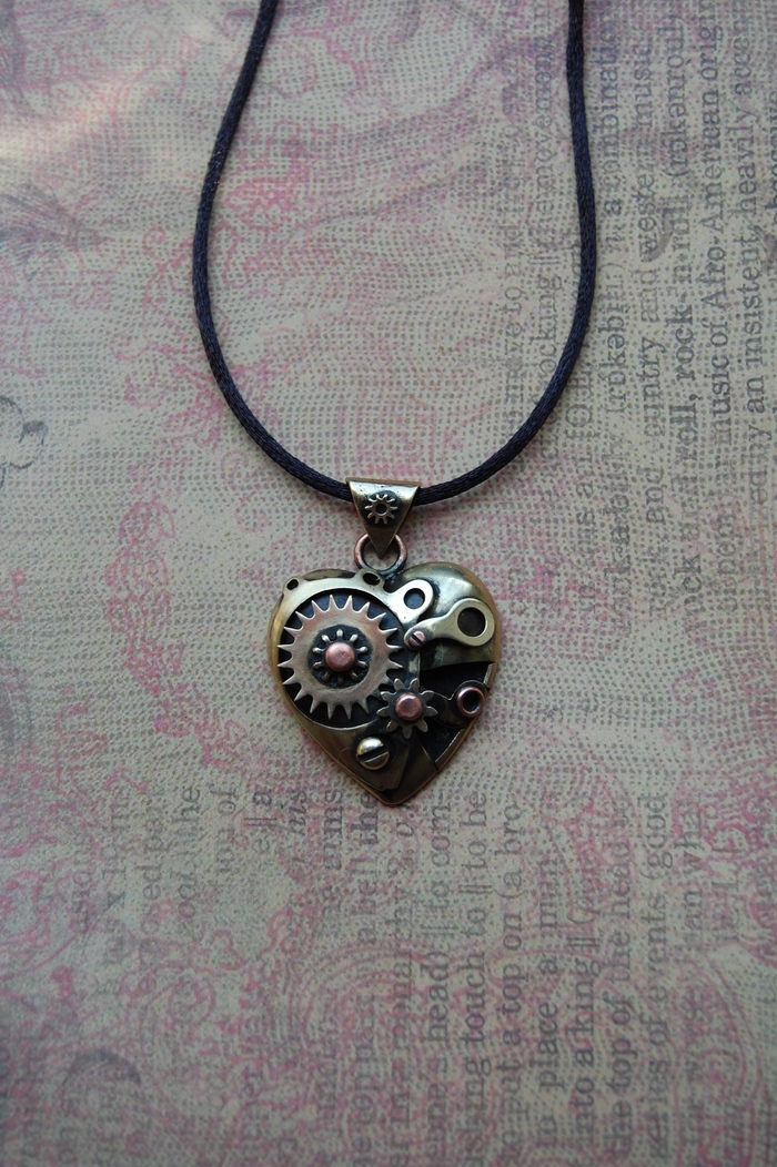 Steampunk pendant mechanics of the heart - My, , Steampunk, Handmade, Metal pendants, Pendant, With your own hands, Longpost