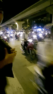 Как перейти дорогу во Вьетнаме