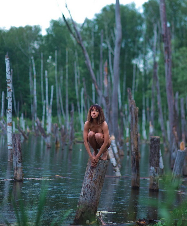 How did she get in there? - NSFW, Erotic, Girls, Swamp