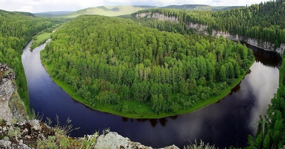 Ресурсы пермского края. Река Усьва Пермский край. Урал река Усьва. Пермь река Усьва. Уральские горы в Пермском крае.