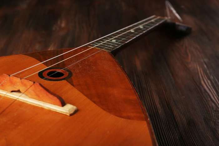 Latvia expelled Russian musicians and banned the import of balalaikas - Balalaika, Musicians, Latvia, Idiocy, Russia, Western values, Stupid laws, Politics