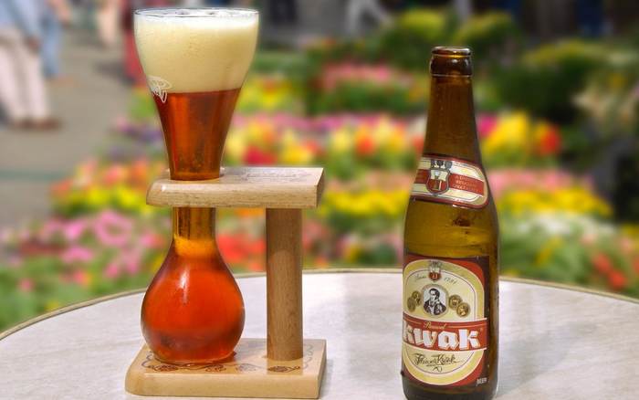 Beer glass alarm installed in a Belgian bar - Belgium, Bruges, Beer, Beer mug, Kilovolt-ampere, Кружки, Longpost