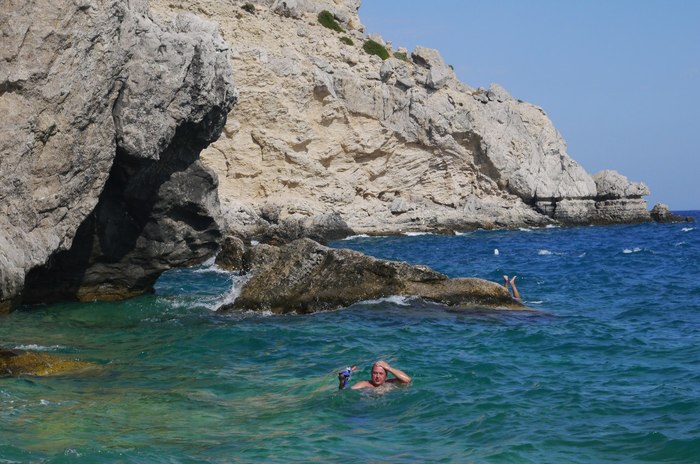 Head in place, mask in place, legs?.. - My, Greece, Sea, 