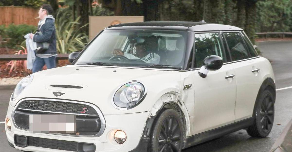 Японские микромашины. Нголо канте машина. Самая маленькая машина в мире. Канта автомобиль. Микромашина.