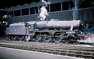 Stanier Black Five 5MT - Locomotive, A train