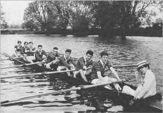 Stephen Hawking and rowing team - Stephen Hawking, Old photo, Black and white