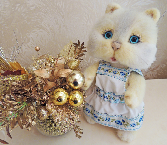 Interior toy cat Stasya. Dry felting. - Longpost, Handmade, Wallow, Hobby, Dry felting, Wool toy, My