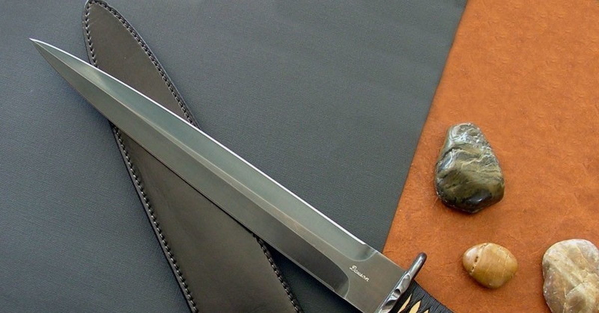 Knife photo. Холодное оружие. Холодное оружие ножи. Боевые ножи мира. Холодное клинковое оружие.