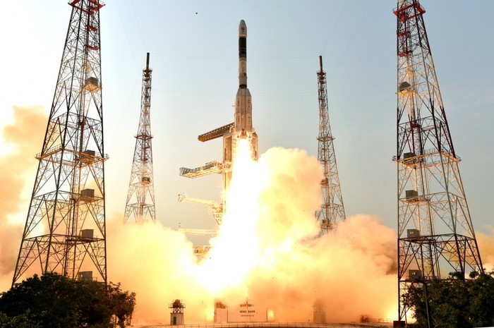 Lost contact with new Indian communications satellite - Space, Contacts, India, Satellite, Connection, Longpost