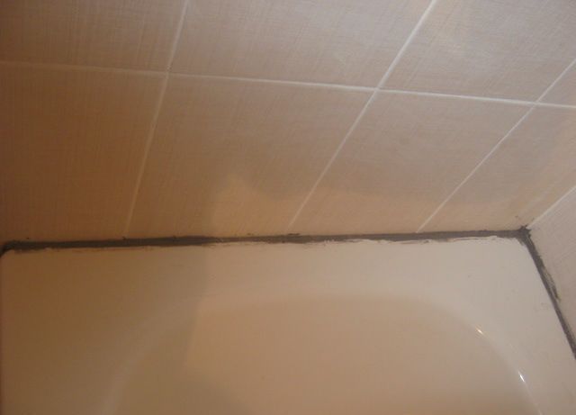 Щель между ванной и стеной: самые простые и эффективные способы заделки зазора. ремонт, ванная комната, зазор, щель, длиннопост
