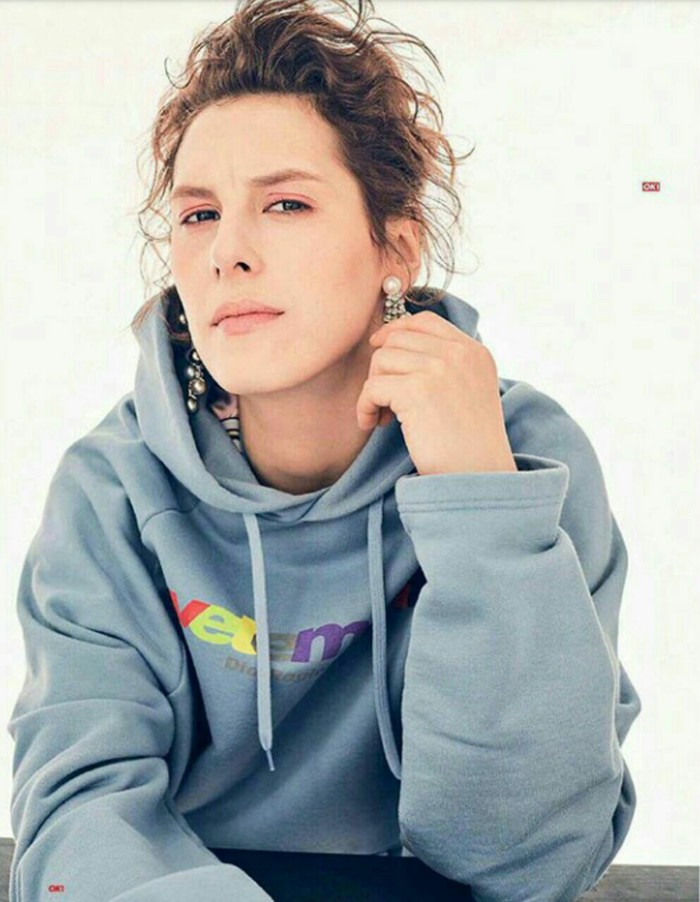       K.  , , ,   , , ,  