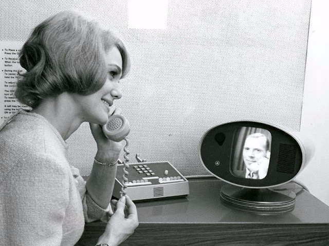 Before there were Skype and Facetime, there was a videophone. - Videophone, Skype, Facetime, Video communication, Longpost