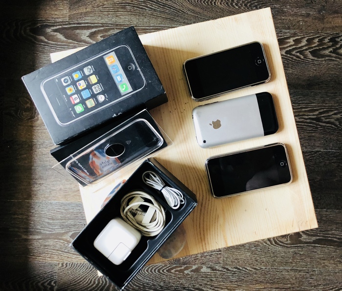 My collection of old iPhones - My, iPhone 2g, Apple, Rarity, Collecting, Гаджеты, Longpost