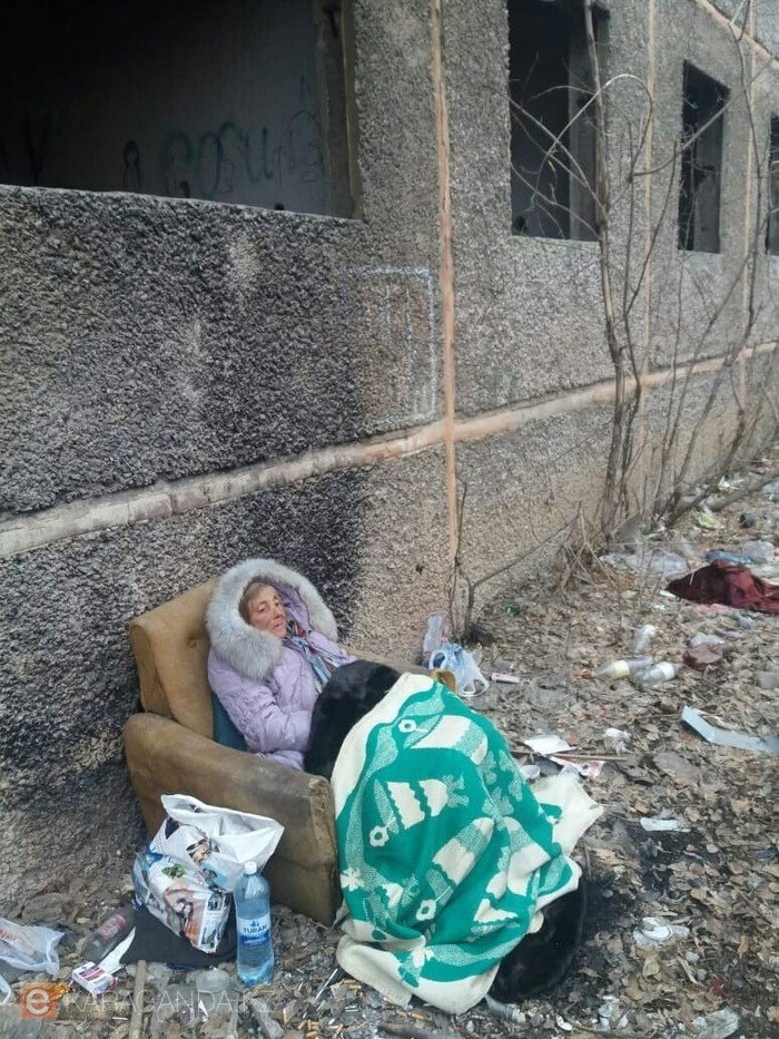 In Abai, a non-walking woman has been on the street for more than three days. - Abay, Help, Disabled person, Kazakhstan, Karaganda region, Inaction, Longpost, Negative