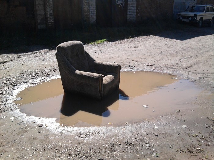 We can sit in a puddle with convenience! - My, Garage, Comfort