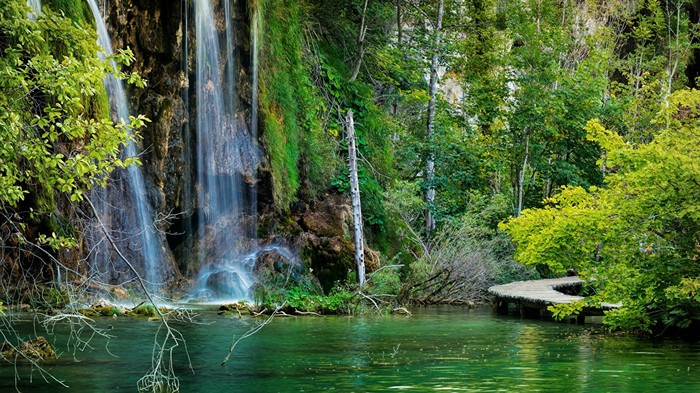«Плитвицкие озера» — национальный парк в Хорватии озера, парк, Хорватия, красивые места, притягивает взгляд, красота, водопад, туристам на заметку, видео, длиннопост