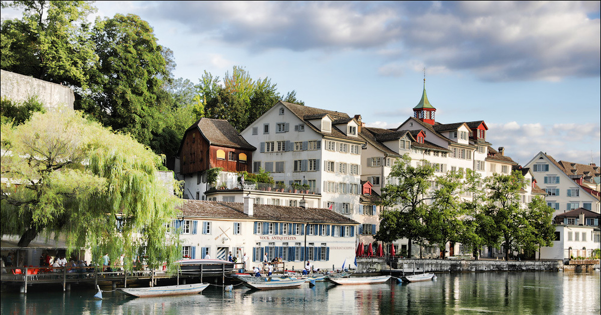 Цюрих. Город Цюрих Швейцария. Zurich город в Швейцарии. Швейцария весной Цюрих. Предместье Цюриха.