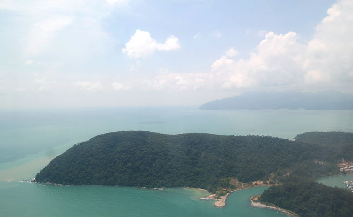 Southeast Asia in 7 Days [Part 5 - The Best Island in the Region?] - My, Travels, Southeast Asia, Malaysia, Langkawi, Bridge, Beach, Entertainment, Island, Longpost