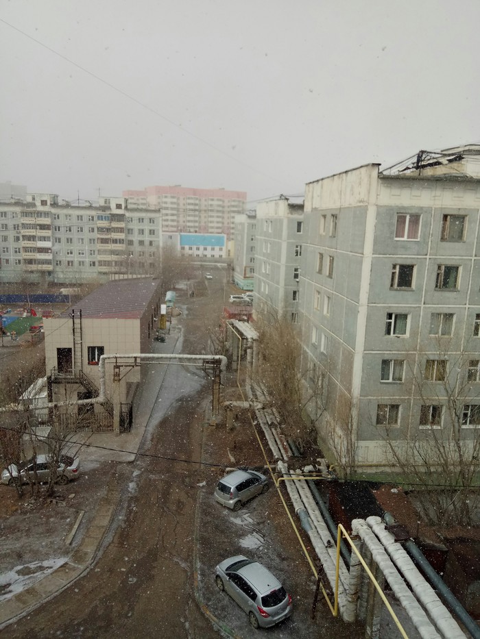 Yakutsk 24 April. - My, Snow, Snowfall, Yakutsk, Spring, Yakutia