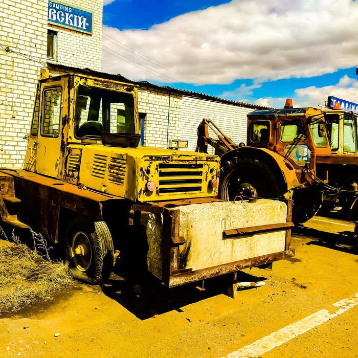 Shooting new Mad Max - Crazy Max, Tractor, Sverdlovsk region