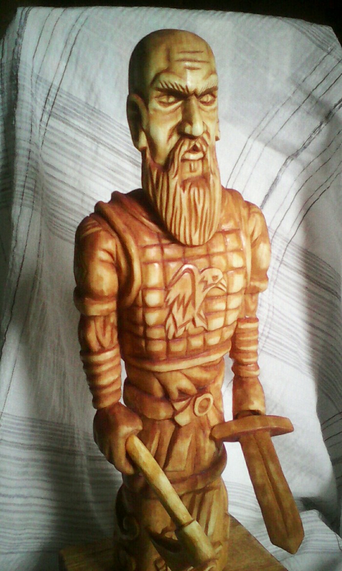 Rognar Lodbrok from the series Vikings is carved from wood, height 30cm. Made to order. - My, Sculpture, Викинги, Wood carving, Creation, Rognar, Longpost