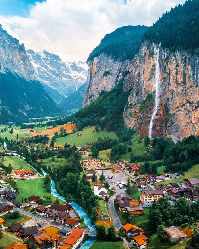 Houses in the village - Alps, The mountains, Village, Switzerland, Lauterbrunnen