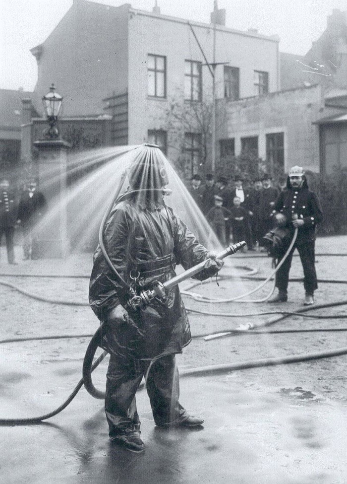 Firefighter protection. - Retro, Protection, Firefighters, Germany